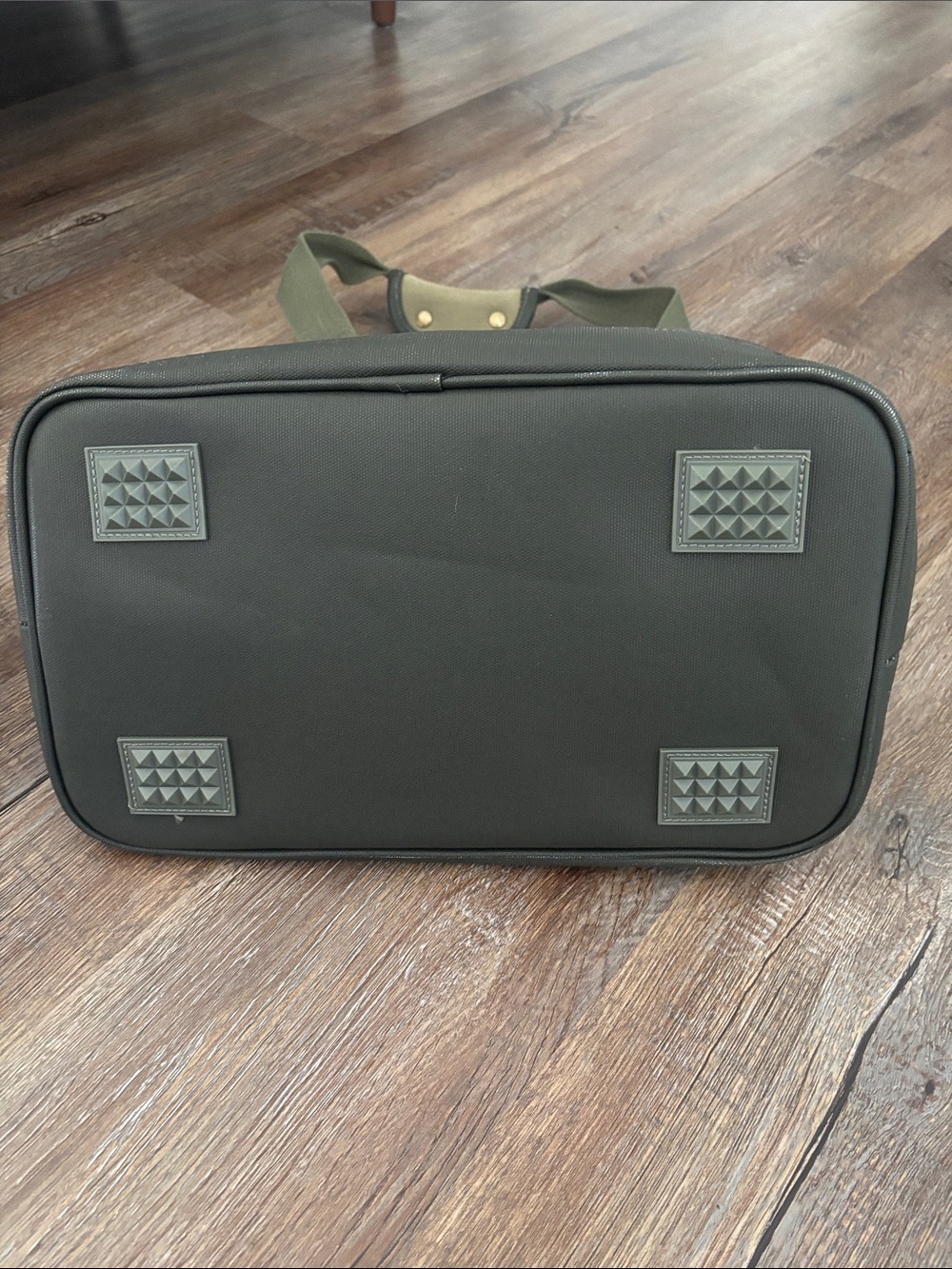 Reddy camo dog carrier tote - Picture 8 of 8